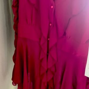 Blouse Puffy sleeves,Rauch front and collar, u neckline